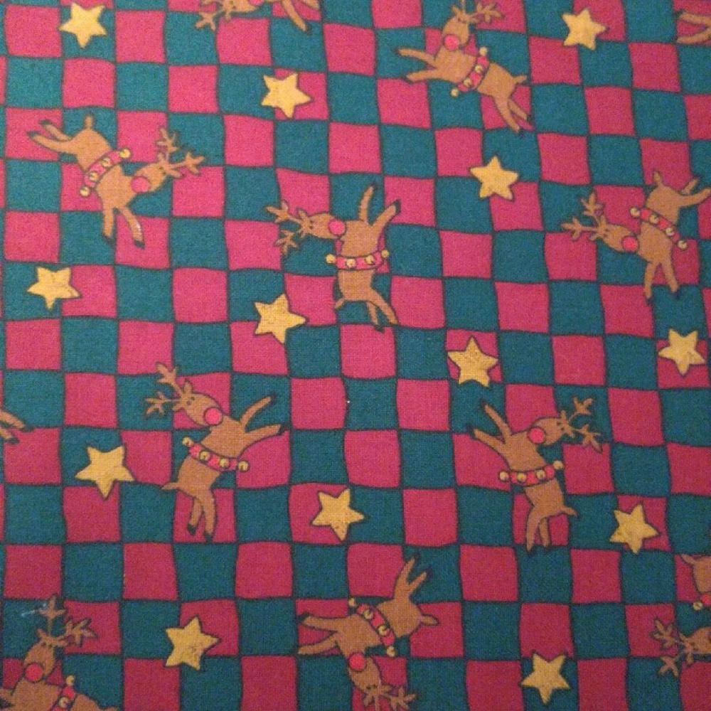 LAST CHANCE Vintage Christmas cotton fabric